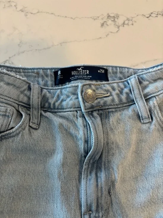 Hollister Light Blue High-Rise Wide-Leg Jeans - Picture 3 of 6